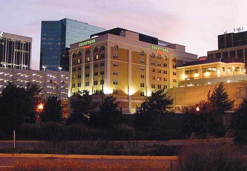Hotel Courtyard By Marriott Downtown